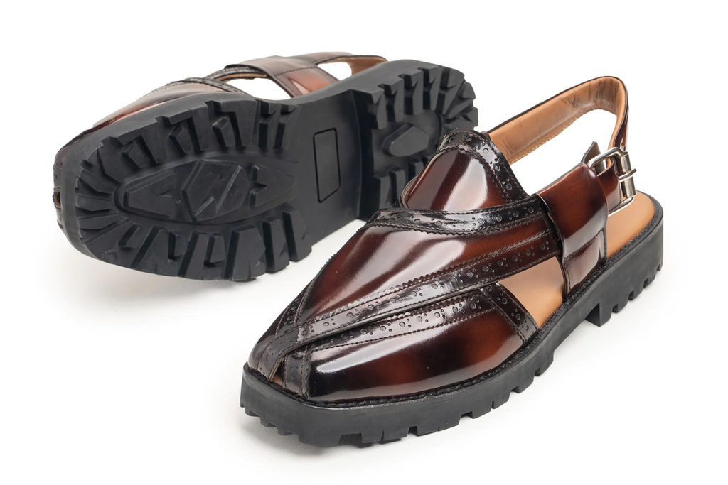 Nouroze Chappal Maroon